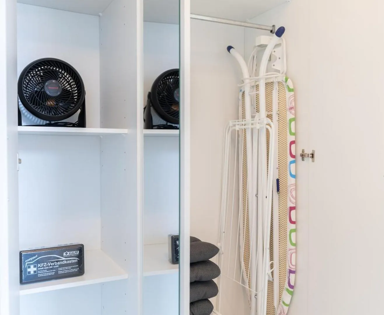 Ferienwohnung Mit Parkplatz & Balkon Nahe Elbe Дрезден Апартаменты